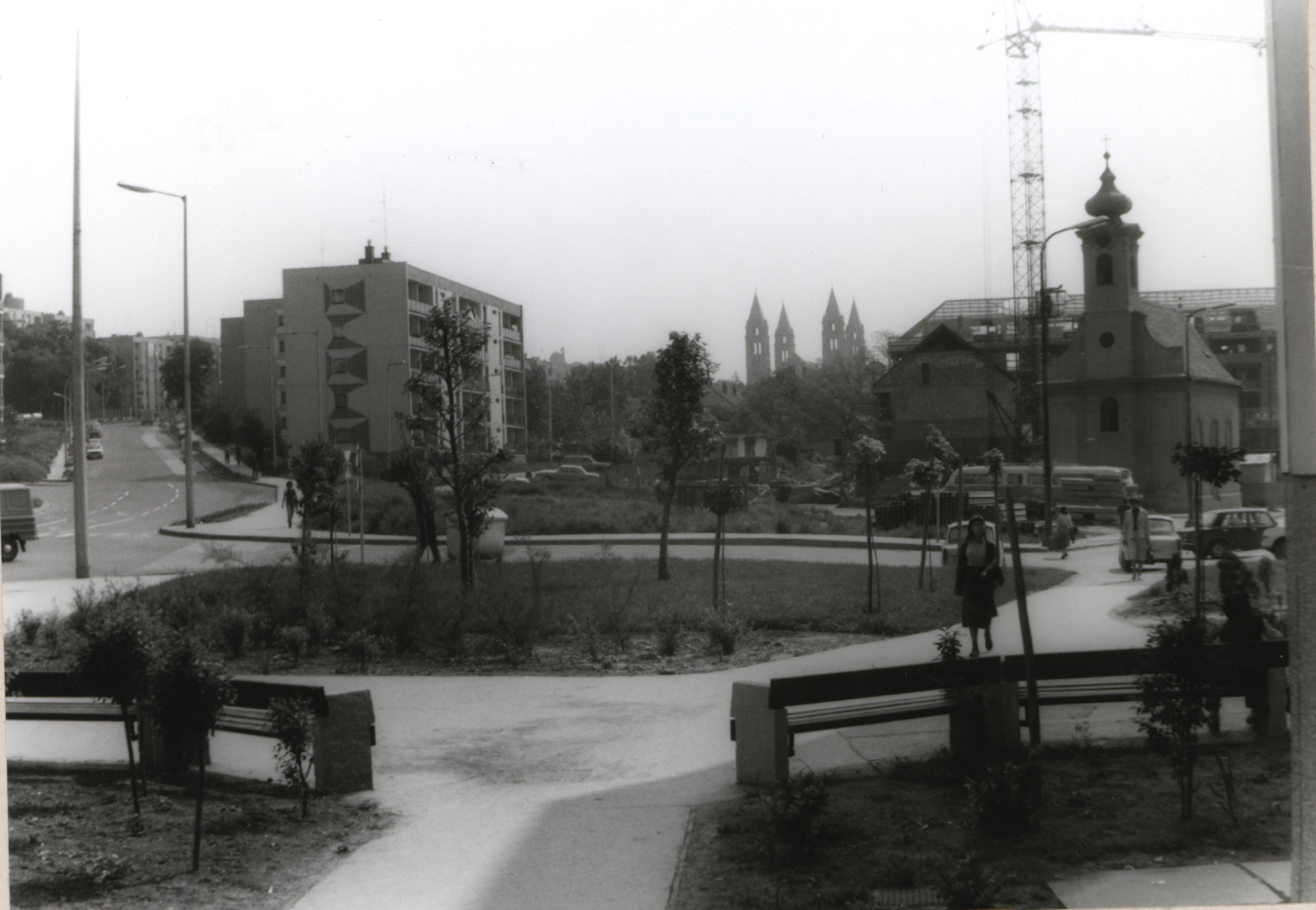 Pécs A Xavér templom és környéke