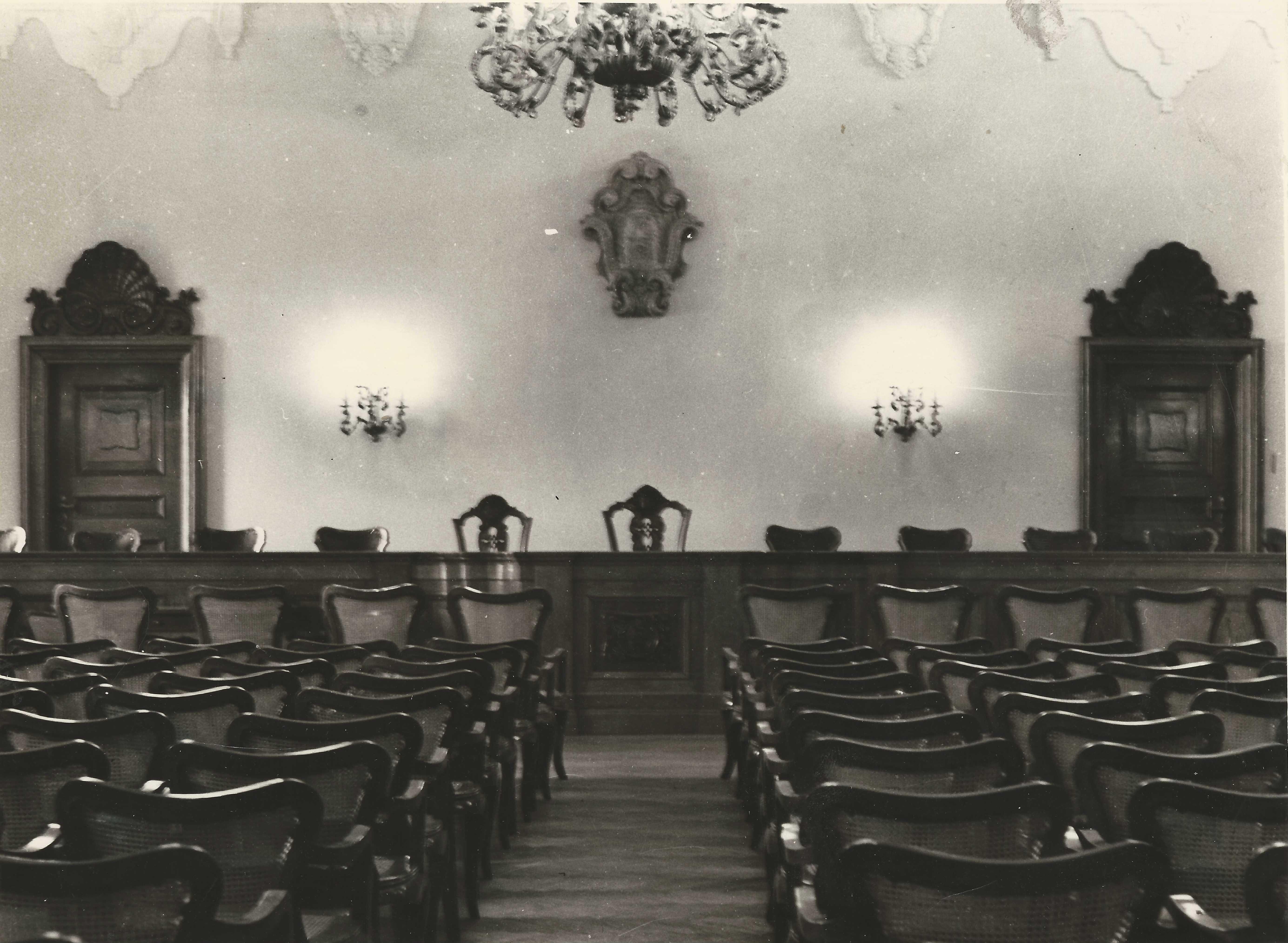 Pécs Vármegyeháza tárgyalóterme