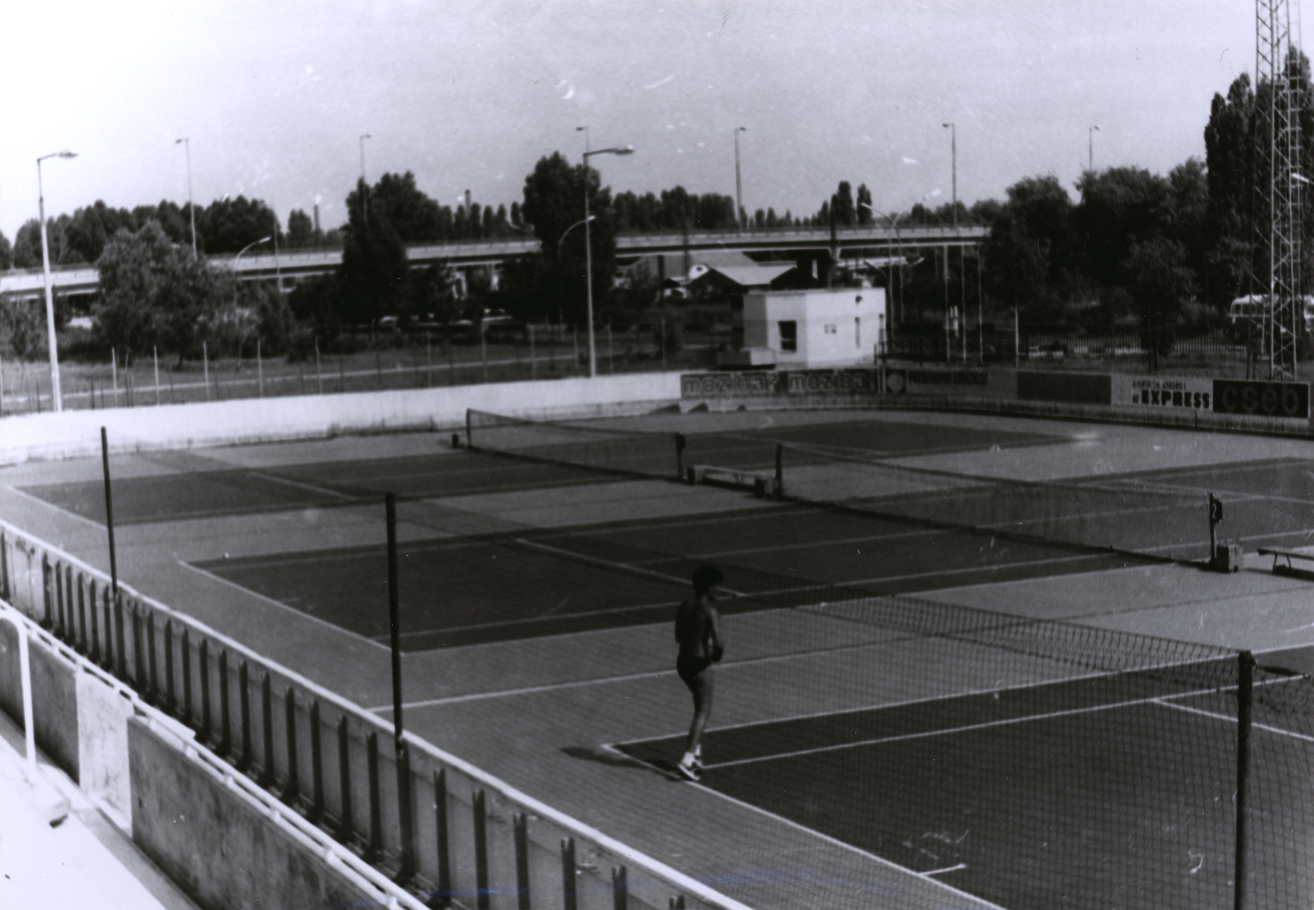 Pécs Műjég-teniszpálya