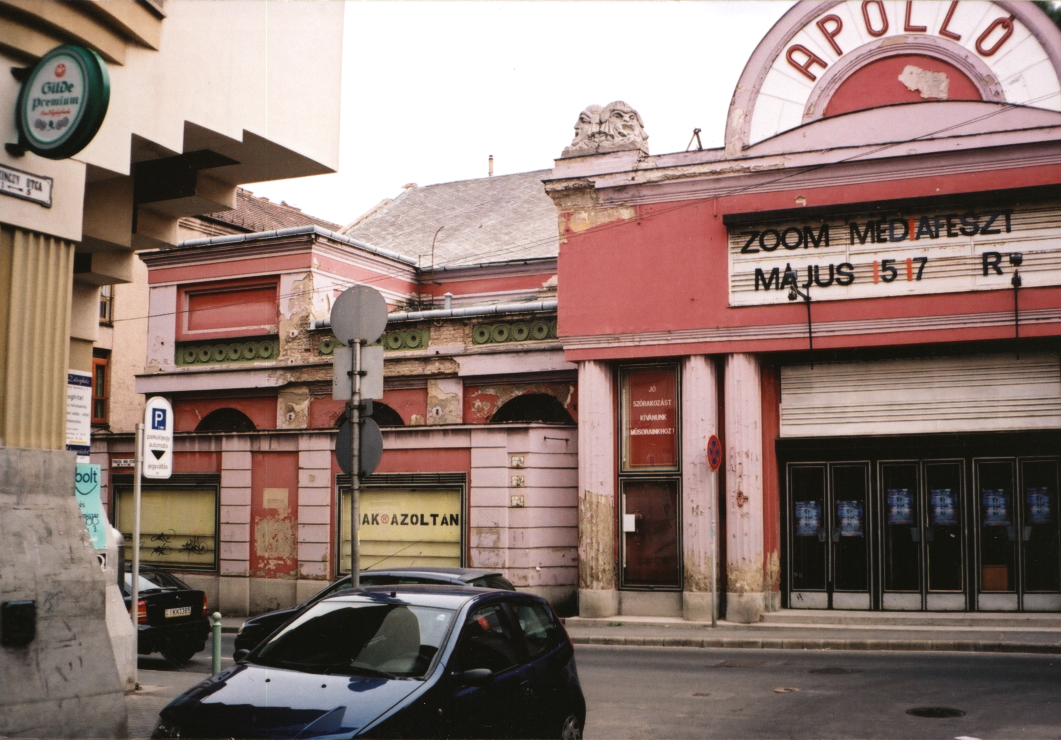 Pécs Apolló mozi, 2004