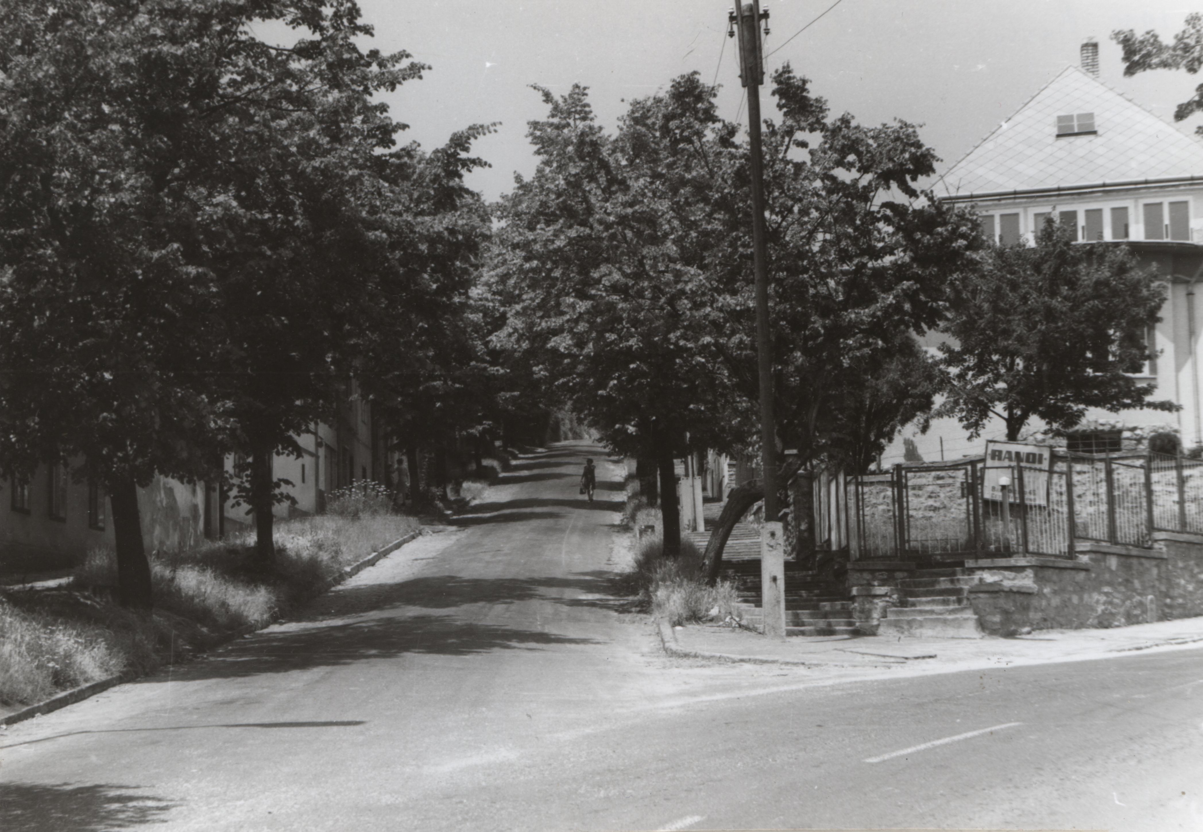 Pécs A Bartók Béla utca és a Székely Bertalan utca találkozása