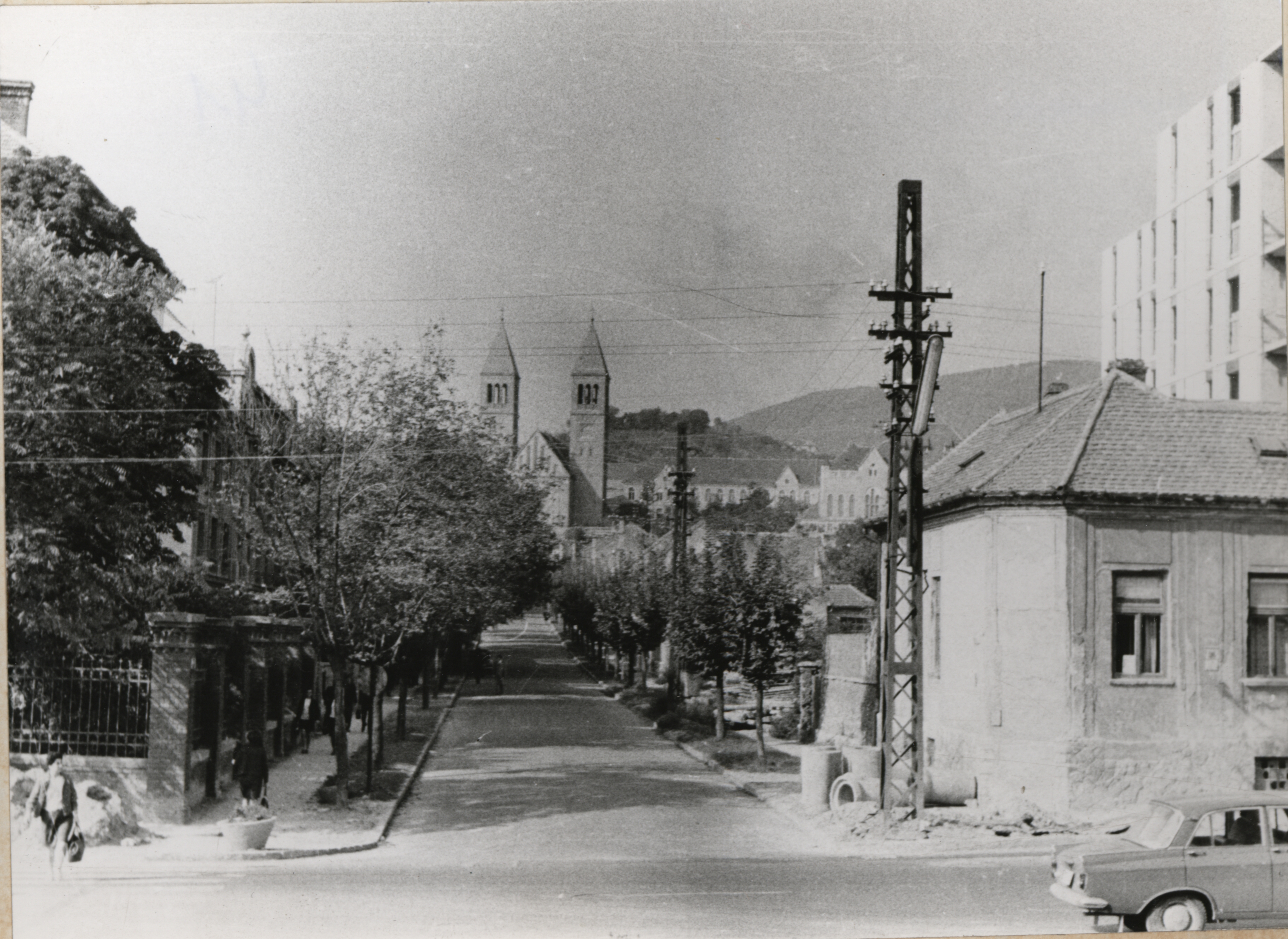 Pécs Honvéd utca az 1970-es évekből